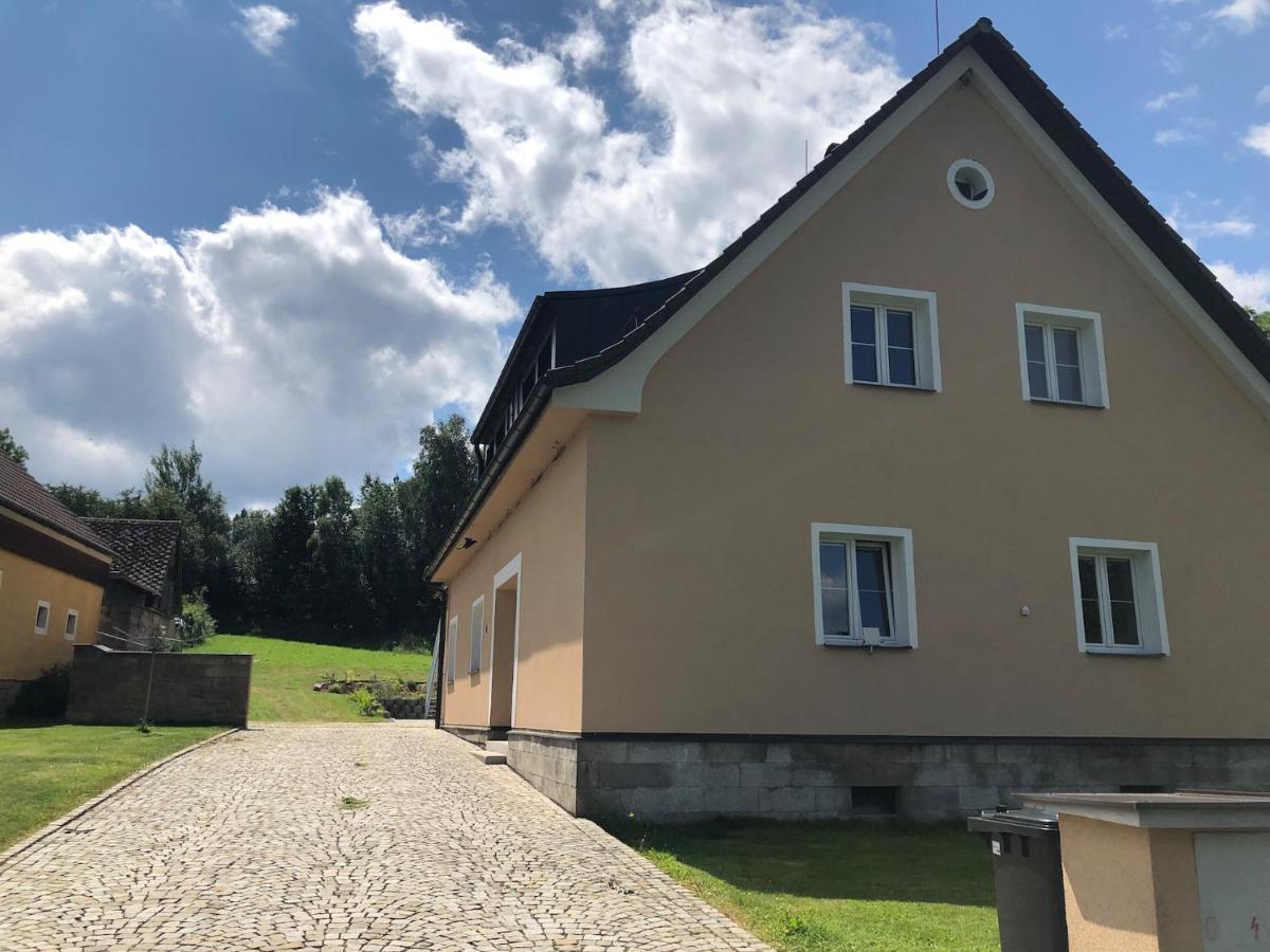 Fox Lägenhet Hostka  Exteriör bild